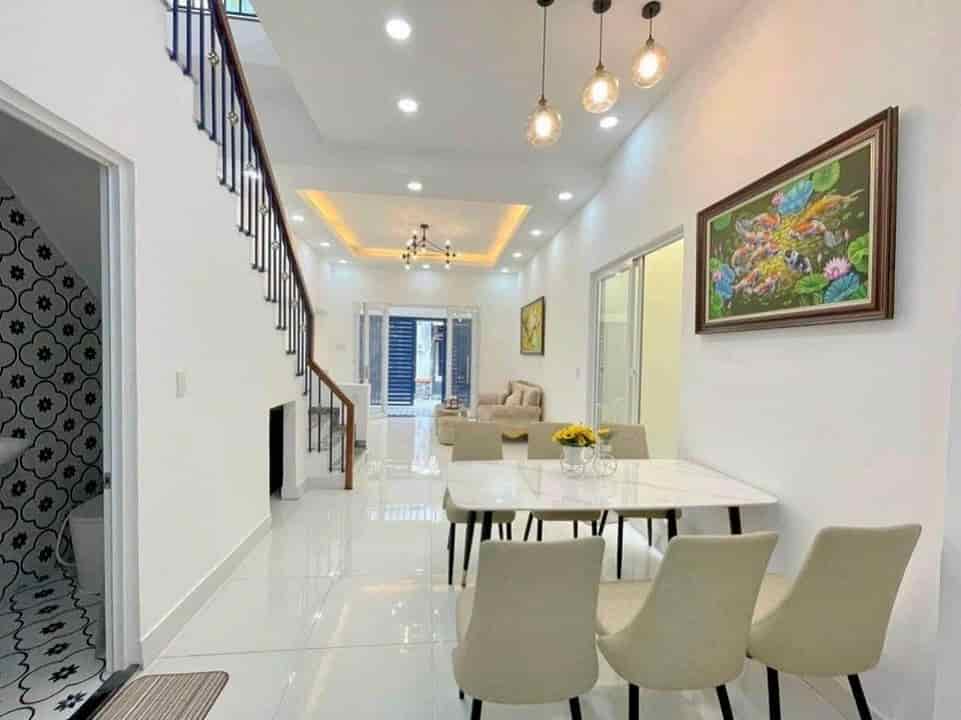 Chính chủ kí gửi cho em bán căn nhà MT Phan Tây Hồ, P7, Q.Phú Nhuận, diện tích 60m2, 1T1L, giá 1.35 tỷ