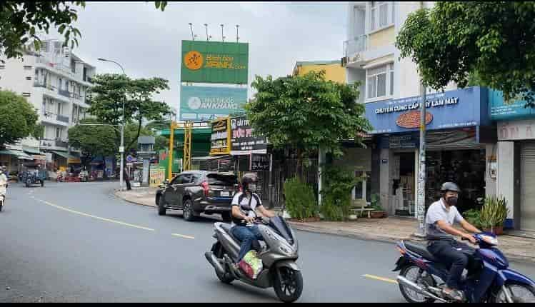 Nhà 2 mặt tiền kinh doanh đa ngành nghề trung tâm quận Tân Phú, TP.HCM
