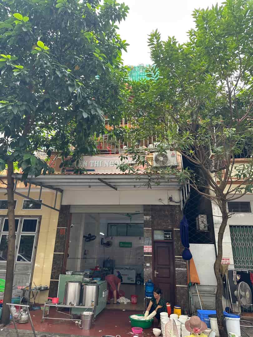 Chính chủ bán nhà 2 mặt tiền phố Chu Văn An, vị trí đẹp.