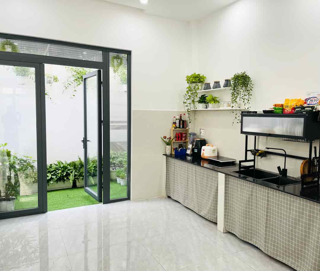 Cho thuê phòng mới 100%, nội thất giá rẻ trung tâm phường Phú Thạnh, Quận Tân Phú