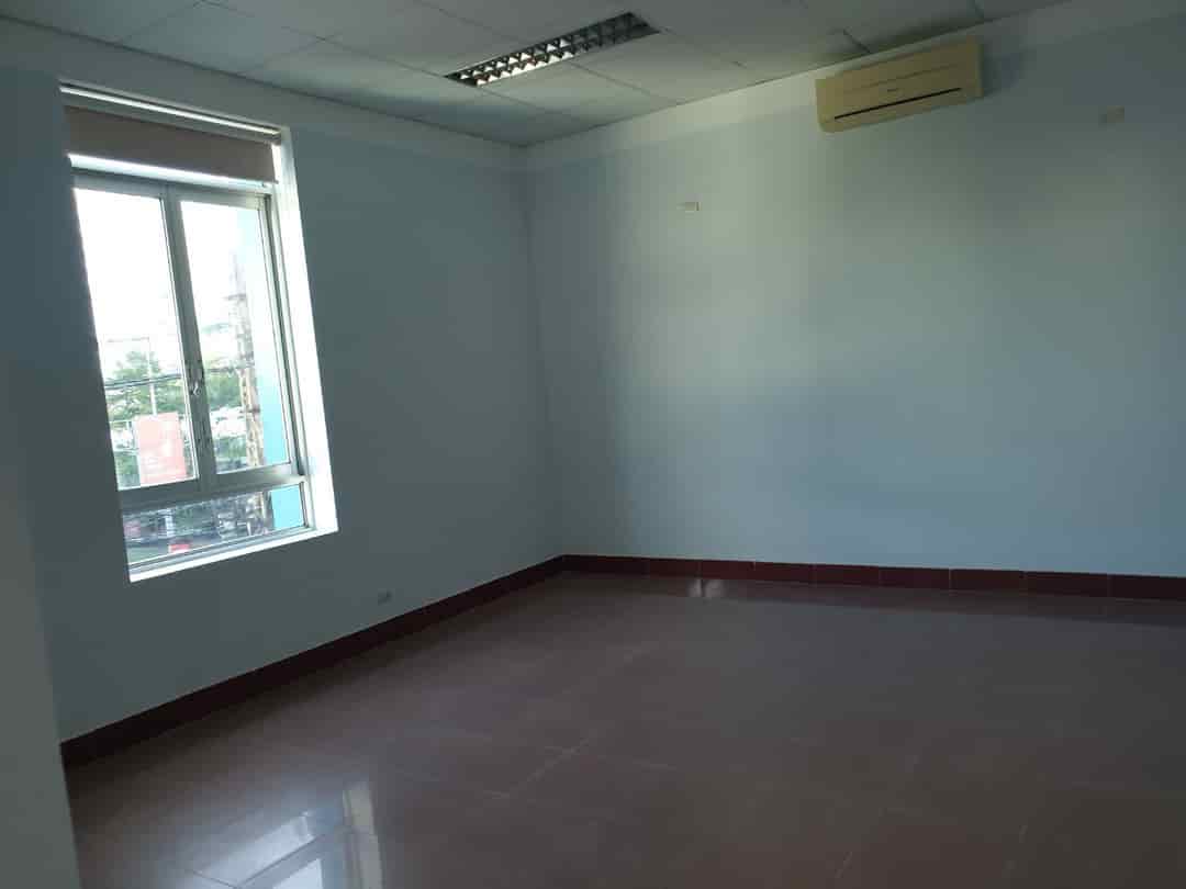 Cho thuê mặt bằng làm văn phòng đường Lê Lợi, Quy Nhơn, Bình Định
