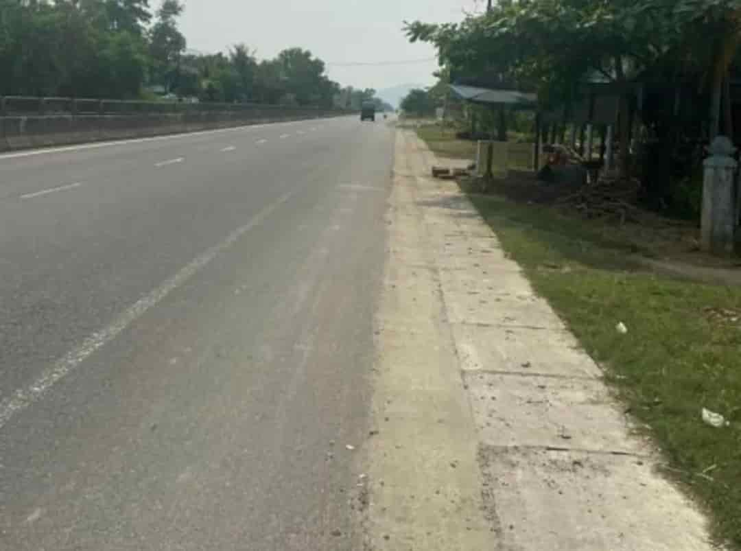 Bán lô đất mt QL1A, đoạn qua xã Lộc Thủy, H.Phú Lộc, Thừa Thiên Huế