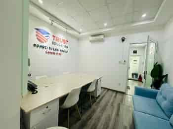 Cho thuê văn phòng, nội thất trung tâm phường 2, quận Phú Nhuận