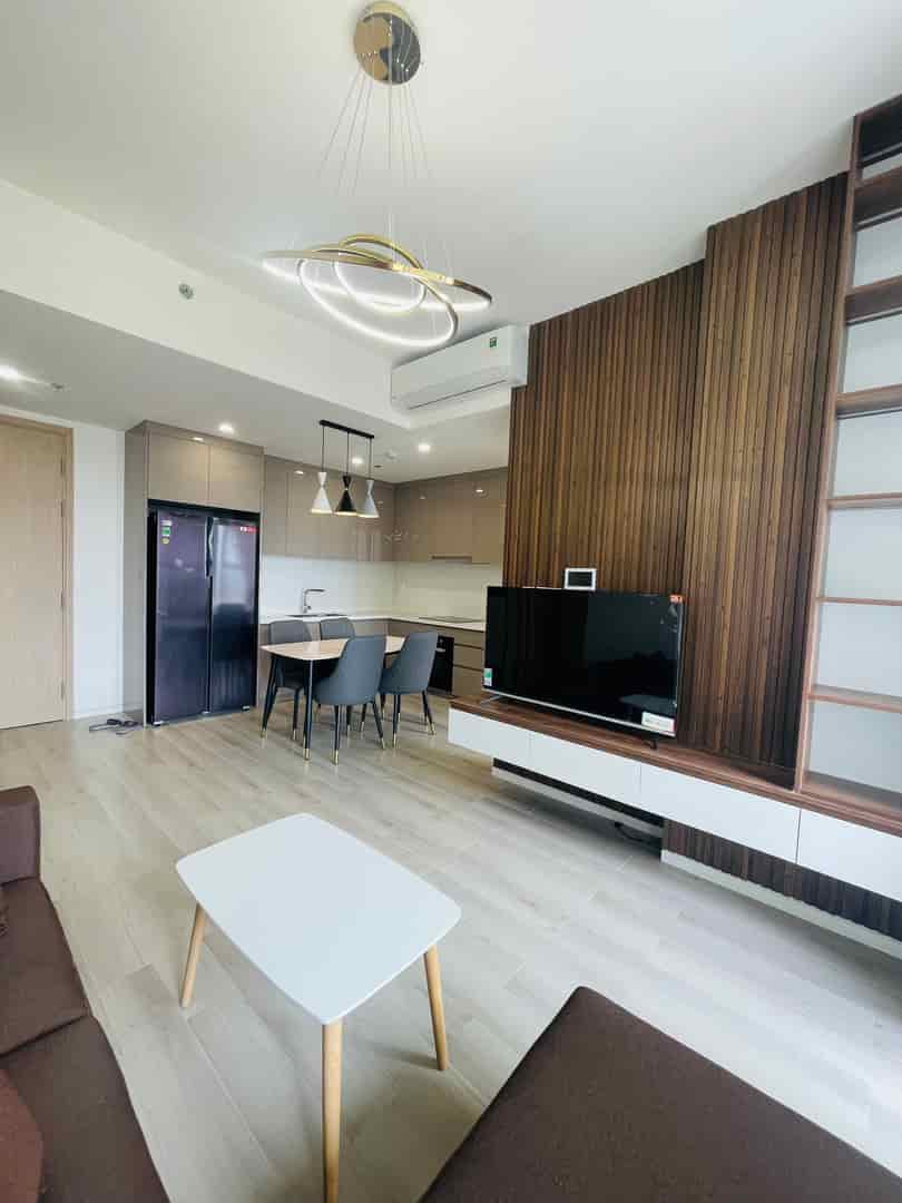 Chính chủ cho thuê căn hộ 2PN, Masteri Grand Park full nội thất.