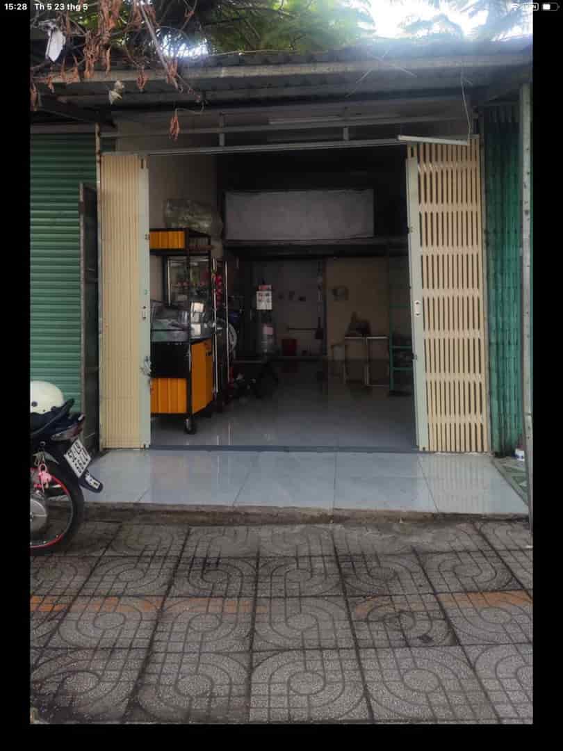Cần cố nhà mặt tiền đường QL1A, phường Tân Tạo, Quận Bình Tân