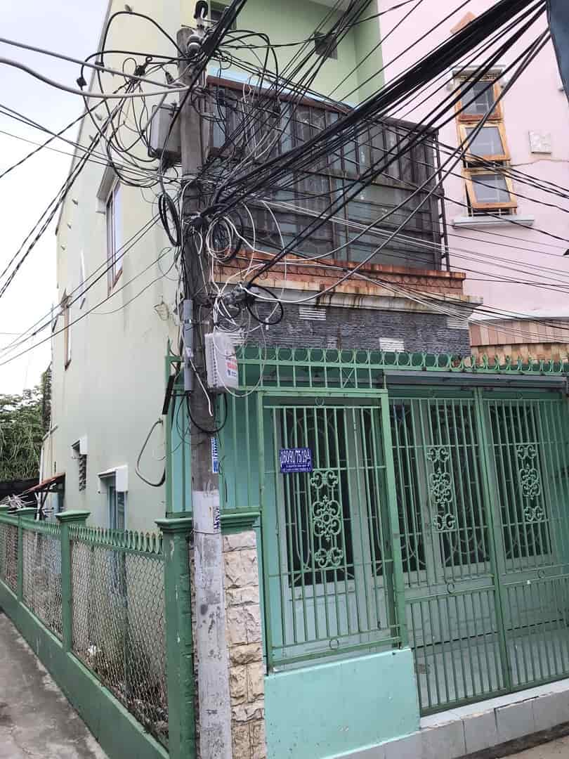 Bán hoặc cho thuê nhà nguyên căn 1 trệt 1 lầu tại P.Phú Thuận, Q.7, HCM