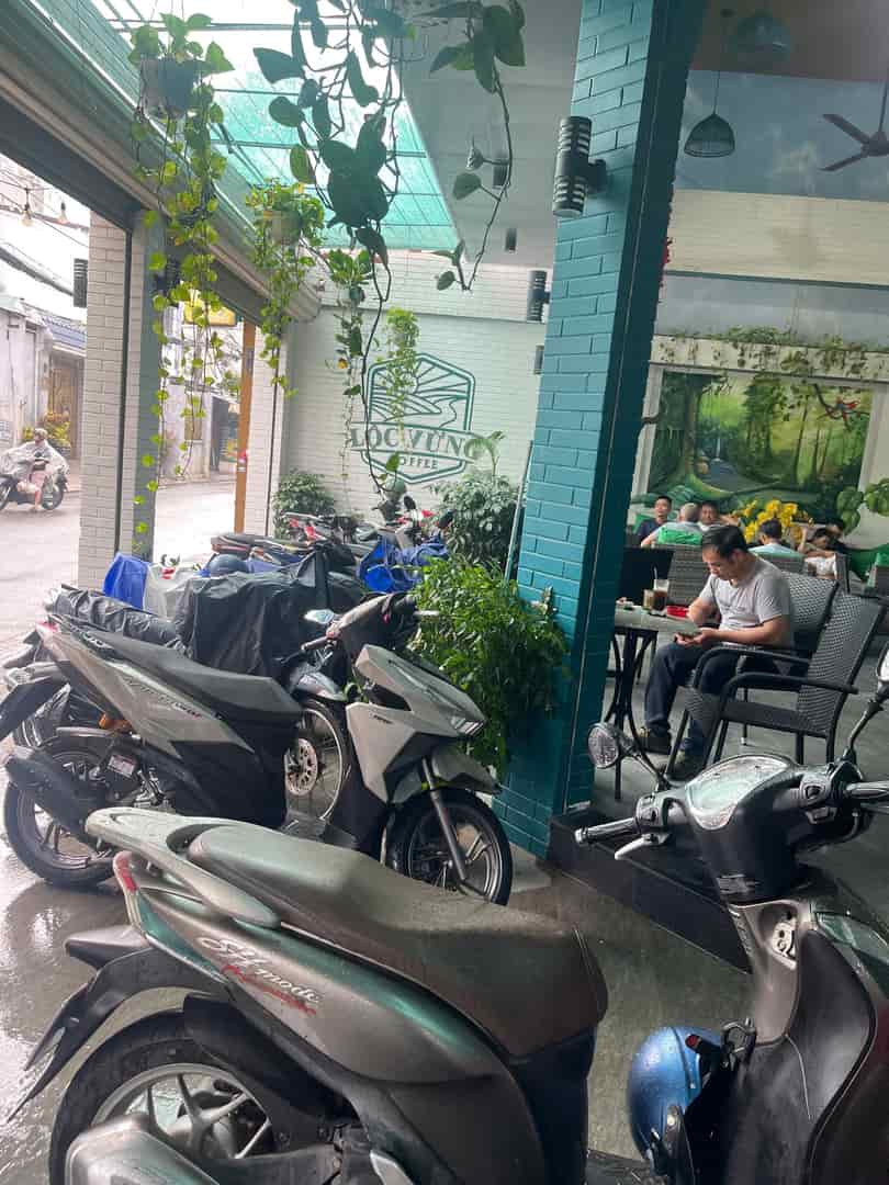 Sang quán cafe hơn 200m² tại phường Tân Thới Hiệp, quận 12, giá 158 triệu