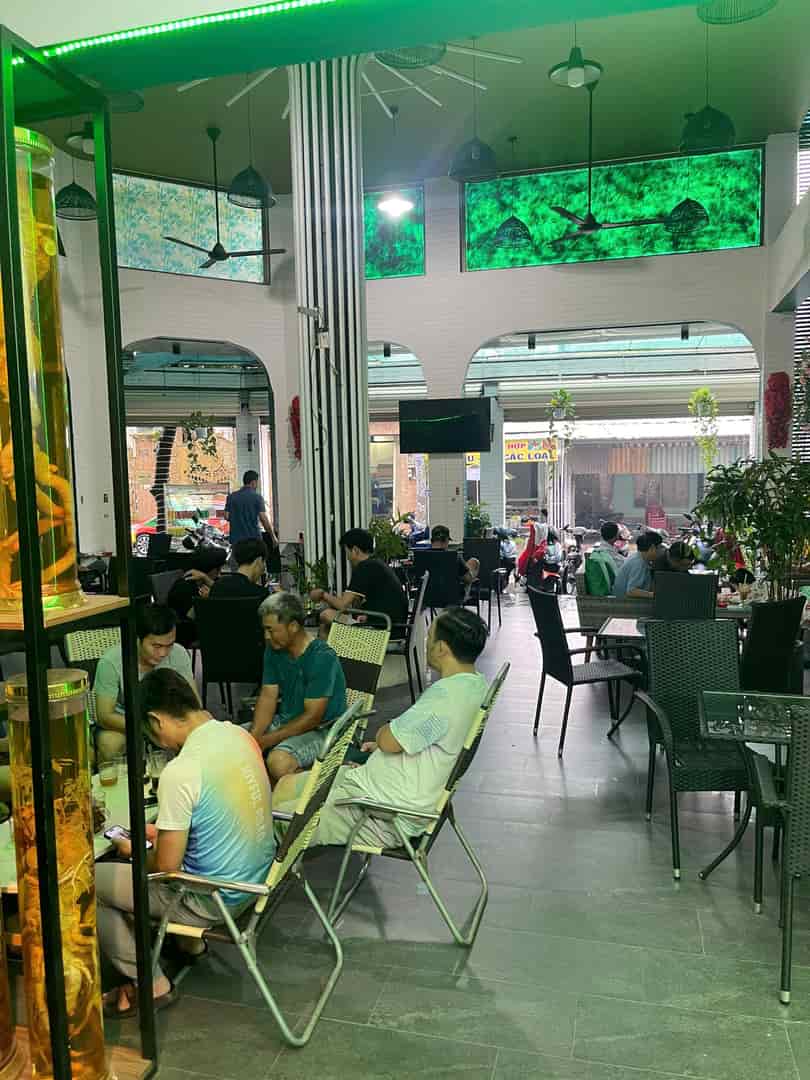 Sang quán cafe hơn 200m² tại phường Tân Thới Hiệp, quận 12, giá 158 triệu