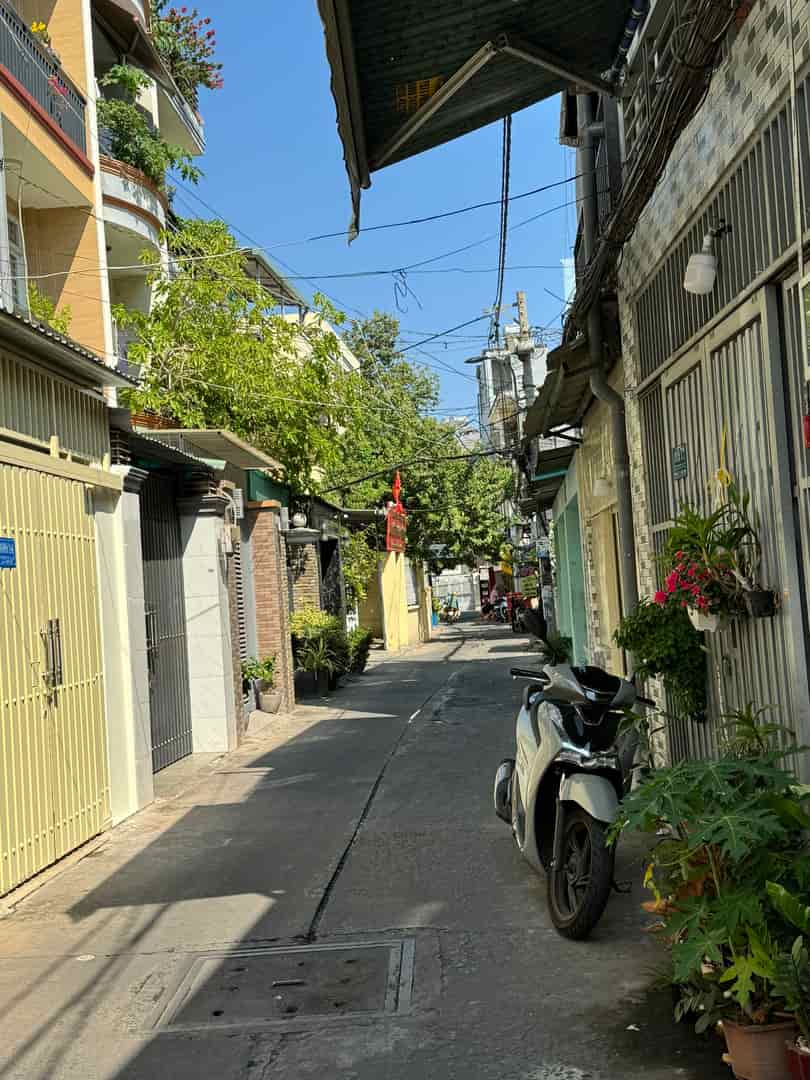 Bán nhà 5 lầu hẻm 5m 499 Lê Quang Định, phường 1, quận Gò Vấp