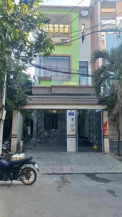 Bán đất tặng nhà 3 lầu mặt tiền đường khu dân cư Hồng Long, Hiệp Bình Phước, Thành Phố Thủ Đức