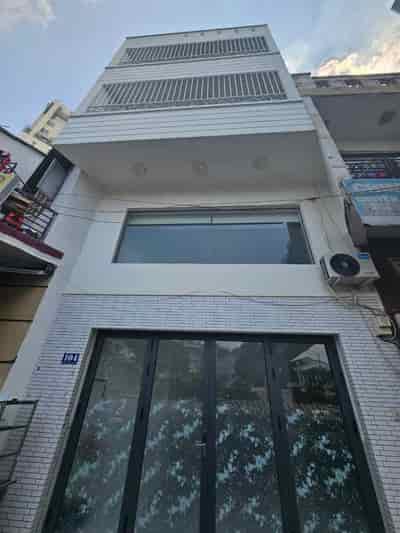 Bán nhà 4 tầng mặt tiền Phạm Văn Đồng phường 3, Gò Vấp