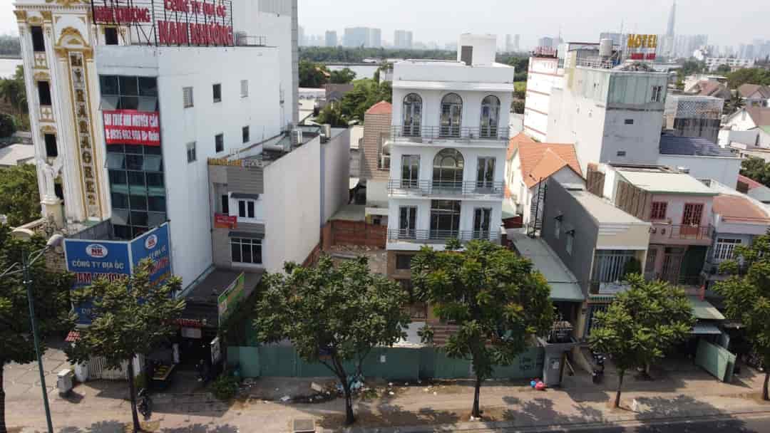 Bán tòa nhà 6 tầng mặt tiền Phạm Văn Đồng, Hiệp Bình Chánh, Thành Phố Thủ Đức