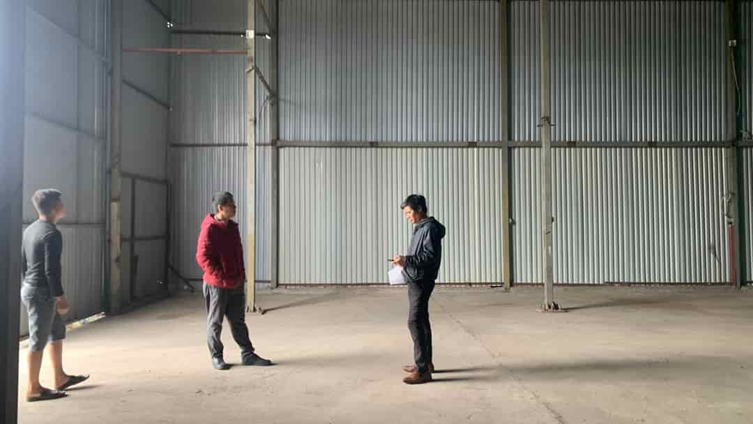 Cho thuê kho xưởng 1000m2 có thể cắt lẻ ra 630m và 370m ở Trần Phú, Hoàng Mai, xe container đỗ cửa bảo vệ
