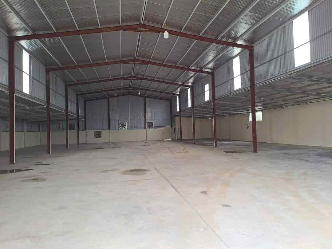 Cho thuê kho xưởng tại Đông Xuân, Quốc Oai, Hà Nội, diện tích 1000m2 kho xưởng và 500m2 sân giá 30 triệu