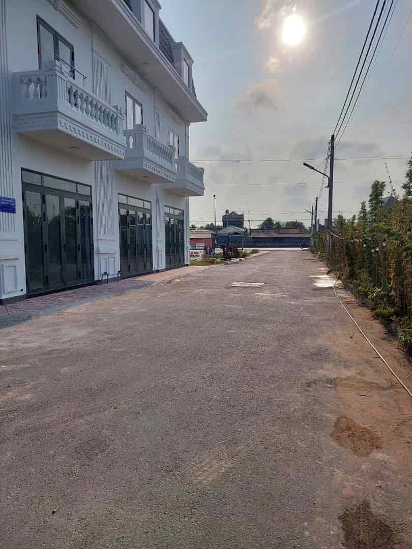 100m2 đất thổ cư gần thị trấn Tân Hiệp