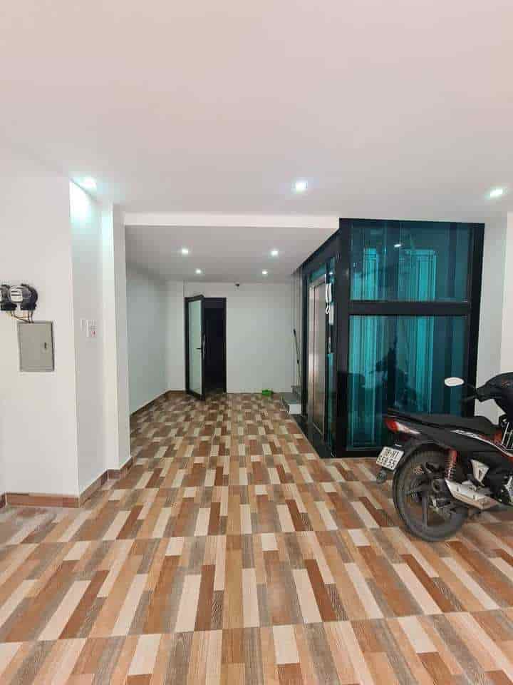 Bán căn Apartment Nguyễn Chí Thanh 64m2, 6 tầng thang máy, 10 phòng khép kín, ở sướng kinh doanh đa hình