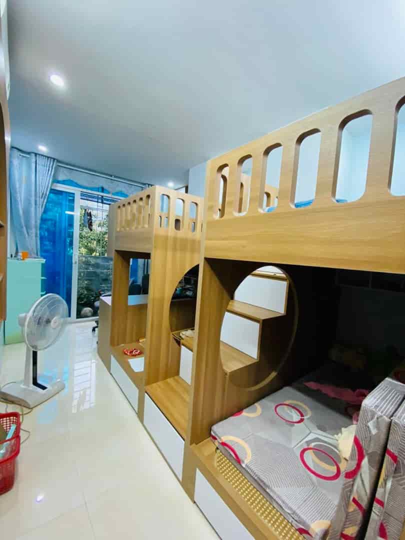 Bán căn hộ tập thể Vĩnh Phúc 56/110m2, 2 phòng ngủ, 2wc, full nội thất sang trọng, có thể làm 3 phòng ngủ