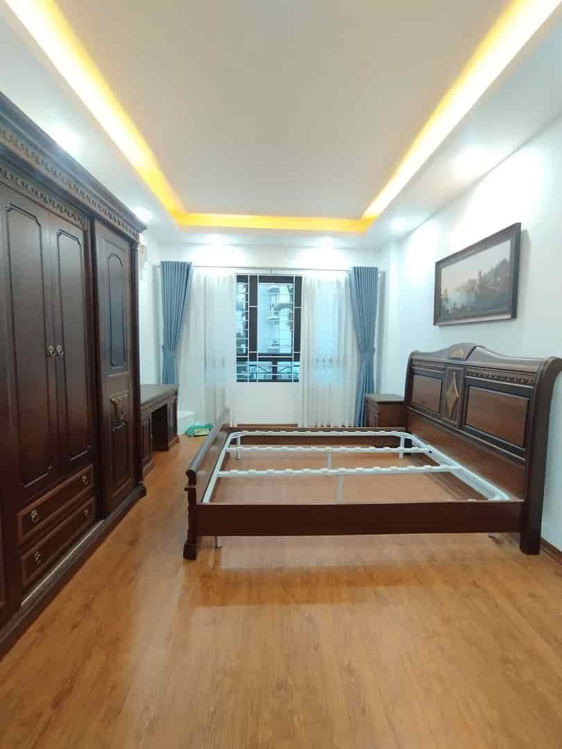 Bán nhà phố An Dương Vương 30/35m2, 5 tầng, lô góc, nhà mới kính koong full nội thất, chủ mới về sẵn ở