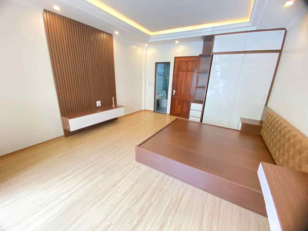 Bán nhà phố Hồ Tùng Mậu 41m2, 6 tầng thang máy, gần phố ô tô nhỏ đỗ cửa, nhà mới ở ngay, giá 8.36 tỷ