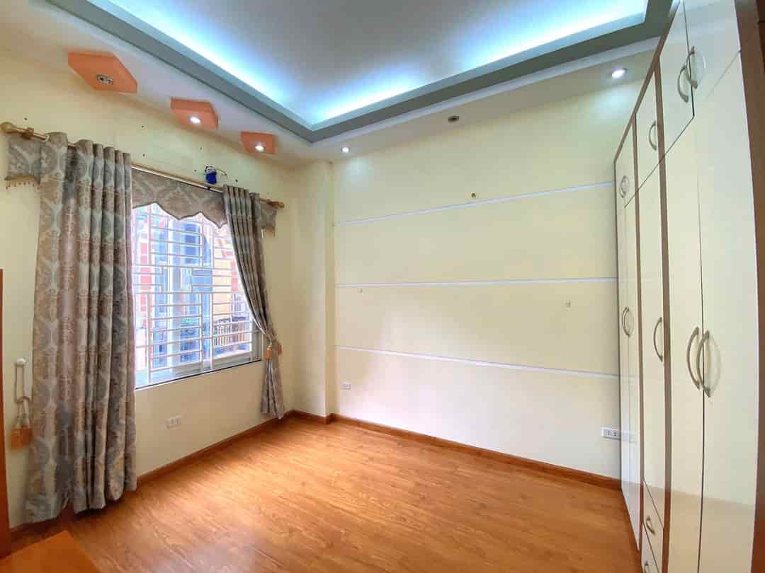 Bán nhà phố Yên Hòa 44m2, 5 tầng, tổng 5 phòng ngủ đầy đủ công năng, chủ mới về sẵn ở