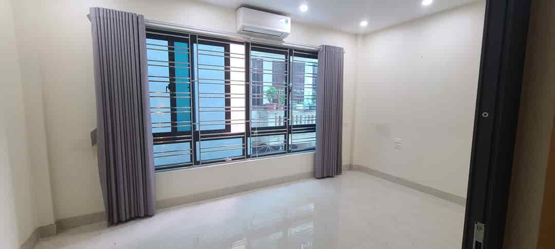 Bán nhà phố Lê Đức Thọ 45m2, 5 tầng, tổng 5 phòng ngủ đầy đủ công năng, ngõ thông rộng, ô tô kinh doanh