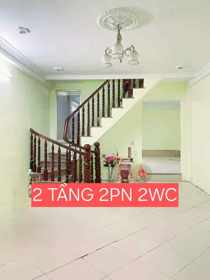 Bán nhà 2 tầng, 68m2, 5x14m, Quốc lộ 13, Hiệp Bình Phước, Thủ Đức, giá 4.6 tỷ