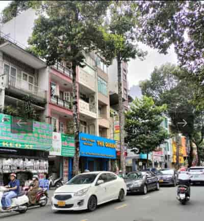 Mặt tiền Trần Quang Khải, quận 1, 4.5x11m kinh doanh đỉnh, chỉ 19 tỷ