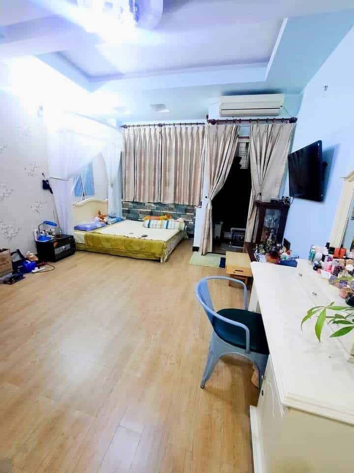 Chính chủ cần bán căn nhà đường Nguyễn Bỉnh Khiêm, Gò Vấp, giá 3,3 tỷ/40m2, gần chợ Bà Chiểu