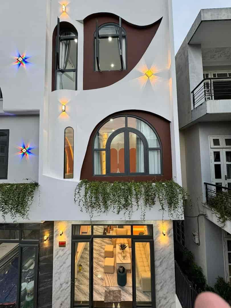 Bán nhà 3 tầng 2 mặt kiệt K338 Hoàng Diệu, Hải Châu, Đà Nẵng