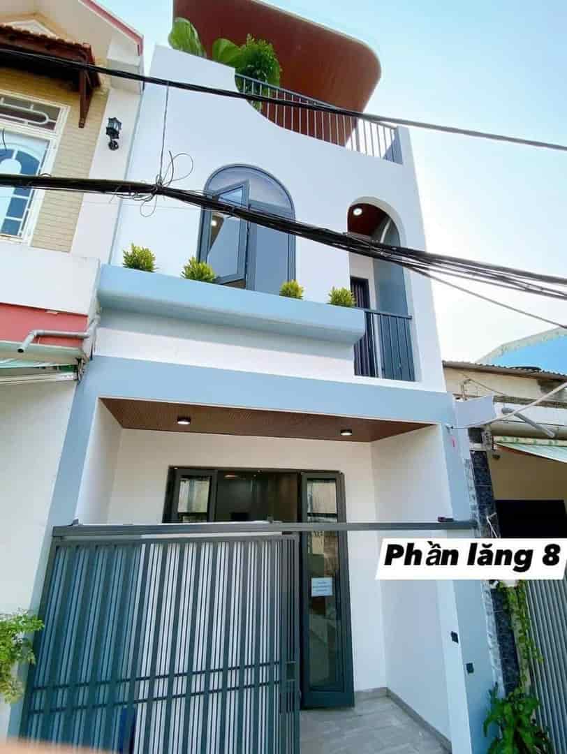 Nhà 3 tầng sát đường Phần Lăng 8 đậu, ô tô thoải mái cạnh nhà