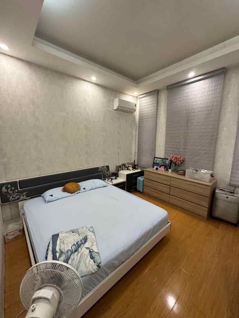 Phố Trường Chinh, ngõ nông gần ô tô, tiện ích vip 41m, 6.8 tỷ