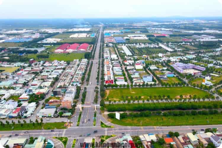 Chuyển nhượng 100m2 đối trường học mặt tiền đường 54m Bình Dương