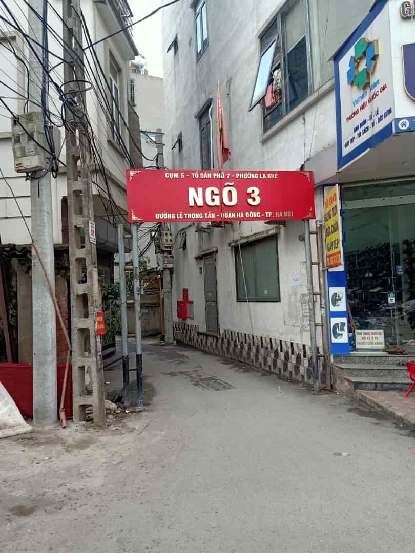 Nhượng lô đất đẹp tại ngã 4 Lê Trọng Tấn Hà Đông 50m2 nhỉnh 4 tỷ