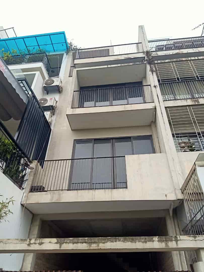 Nhà liền kề 62m2, 5 tầng, khu Xuân Phương, Quốc Hội, giá nhỉnh 13 tỷ