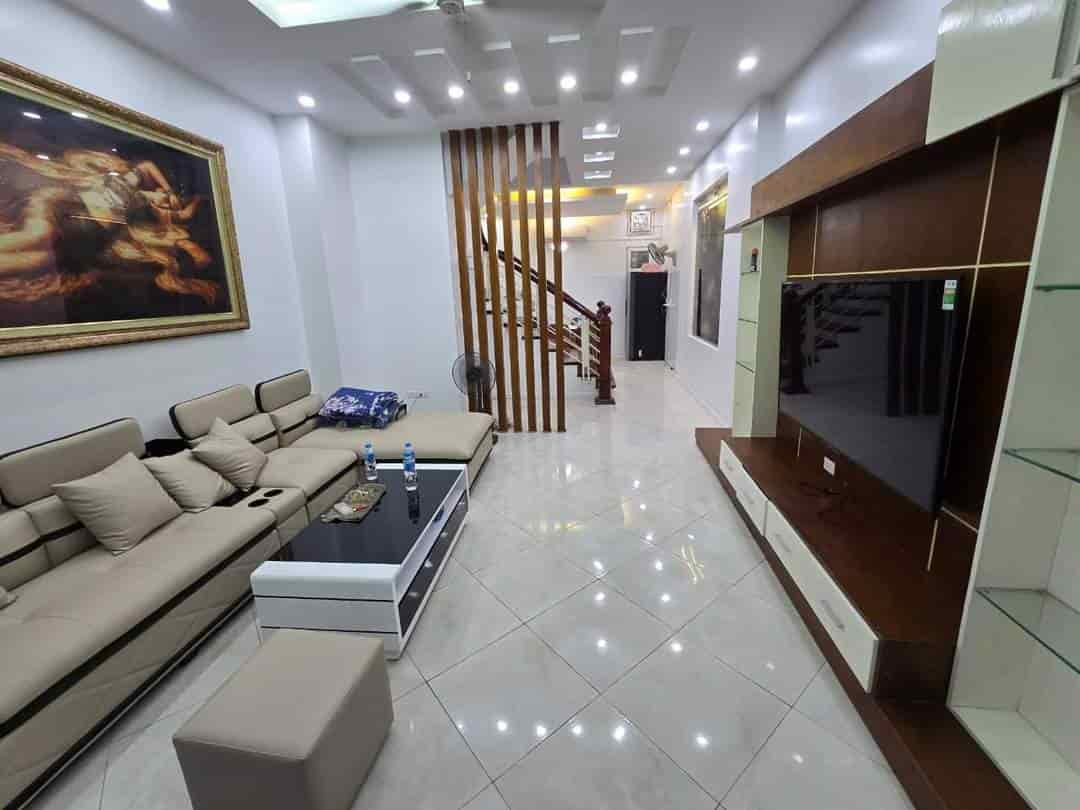 Phân lô Nguyễn Chánh Cầu Giấy, 55m2, 5 tầng, ô tô giá 11 tỷ