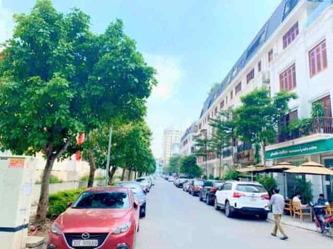 Nhượng liền kề Shophouse 90 Nguyễn Tuân giá 28 tỷ