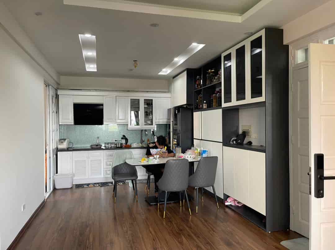 Căn chung cư Mỹ Đình 1, 80m2, 2PN, ban công ĐN mát