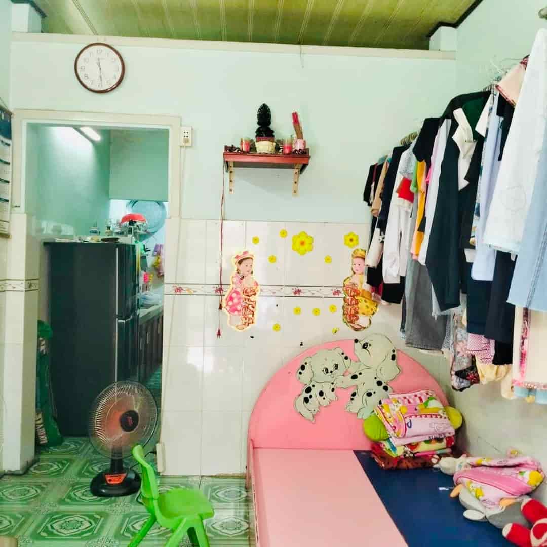 Gần chợ Gò Xoài, hẻm 5m thông, 24m 2 tầng, giá 2.x tỷ