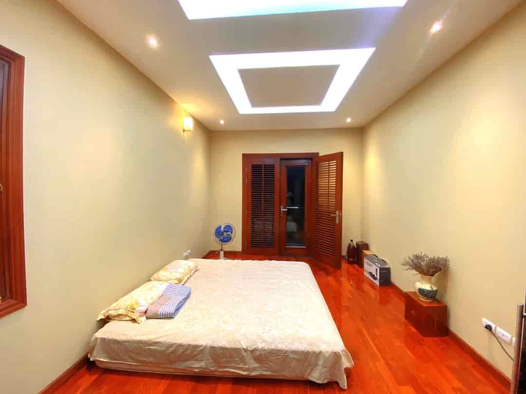 BT Kim Mã, Hồ Ngọc Khánh 320m2 mt 11m 53 tỷ, ô tô tránh, 10m ra mặt phố