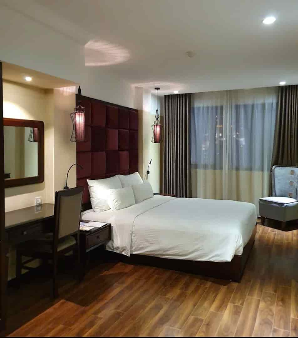 Gía trị bền vững Hotel & Spa phố cổ 70m2, 8 tầng,  40 tỷ, 12p mặt phố kinh doanh