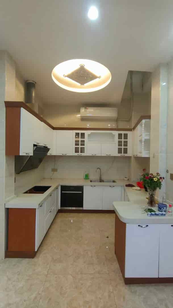 25 Tỷ Lý Thường Kiệt 5 Tầng 70M2 Đường Thông ÔTÔ Tránh Đỗ  Ô CHỜ