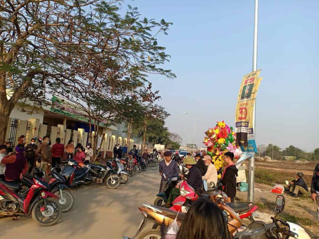 Vỡ nợ cần bán nhanh 300m2 mặt tiền 12m TĐC Bình Yên thuộc khu đô thị vệ tinh Hòa Lạc