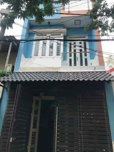 Chuyển về quê ở cần bán lại căn nhà 1 trệt 1 lầu tại Nguyễn Văn Săng, Tân Phú, giá 1 tỷ 590