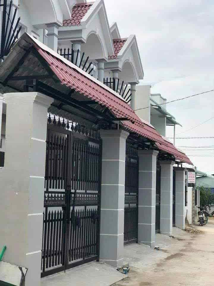 Cần tiền KD bán căn nhà 1t1L ngay mặt tiền Tân Sơn Nhì, Tân Phú, 60m2 giá 1 tỷ 2
