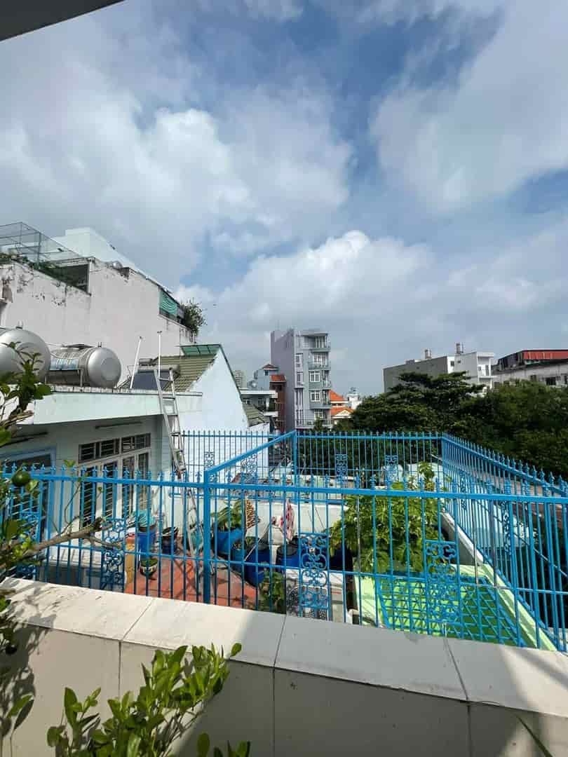 Nhà chính chủ, gần mặt tiền đường Nguyễn Trung Trực, villa mini, ngang 6m, nhà mới đẹp xách vali ở ngay, 4 tầng