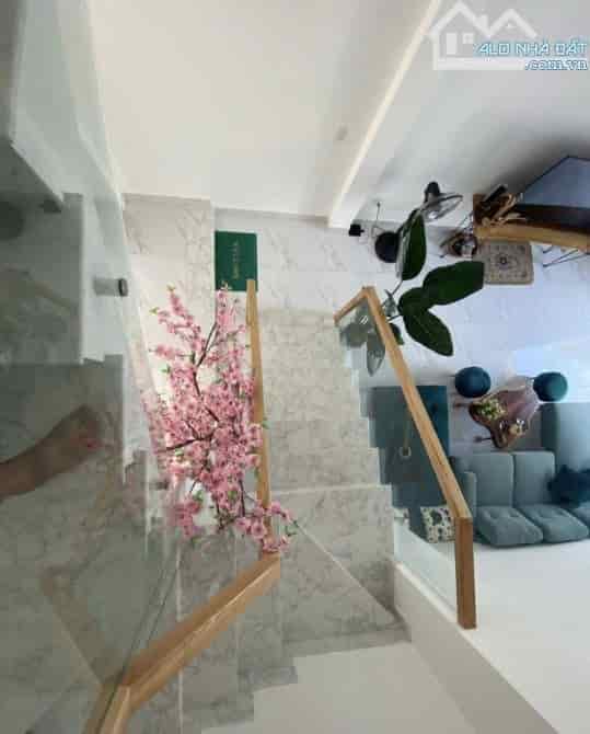 Nhà 1 trệt 1 lầu gần vòng xoay Kim Hằng Thành phố Tân Uyên Bình Dương 3 phòng ngủ, 2wc, giá 1 tỷ 650