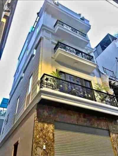 Nhà 52m2 4 tầng lô góc 2 mặt thoáng có cửa hông giá cực tốt 4.95 tỷ Tân Mai