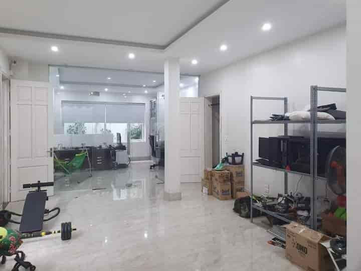 Mặt phố Thành Công, Ba Đình, 60m2, 5 tầng, quá hiếm, kinh doanh đa dạng, hơn 20 tỷ.