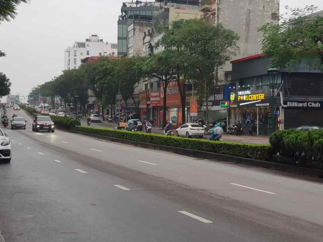 Siêu phẩm, mặt phố Nguyễn Văn Cừ, vừa tiền, kd đa dạng, 95m2, 8 tầng thang máy, giá cực tốt