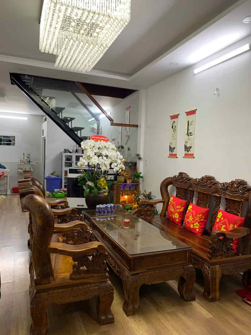 Chính chủ cần bán nhà mới, P10, quận Tân Bình, Tp Hồ Chí Minh